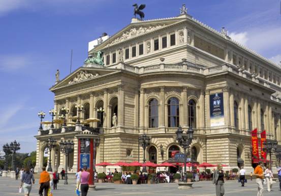 法兰克福客场征战,积累宝贵经验的简单介绍 法兰克福客场征战,积累宝贵经验的简单介绍