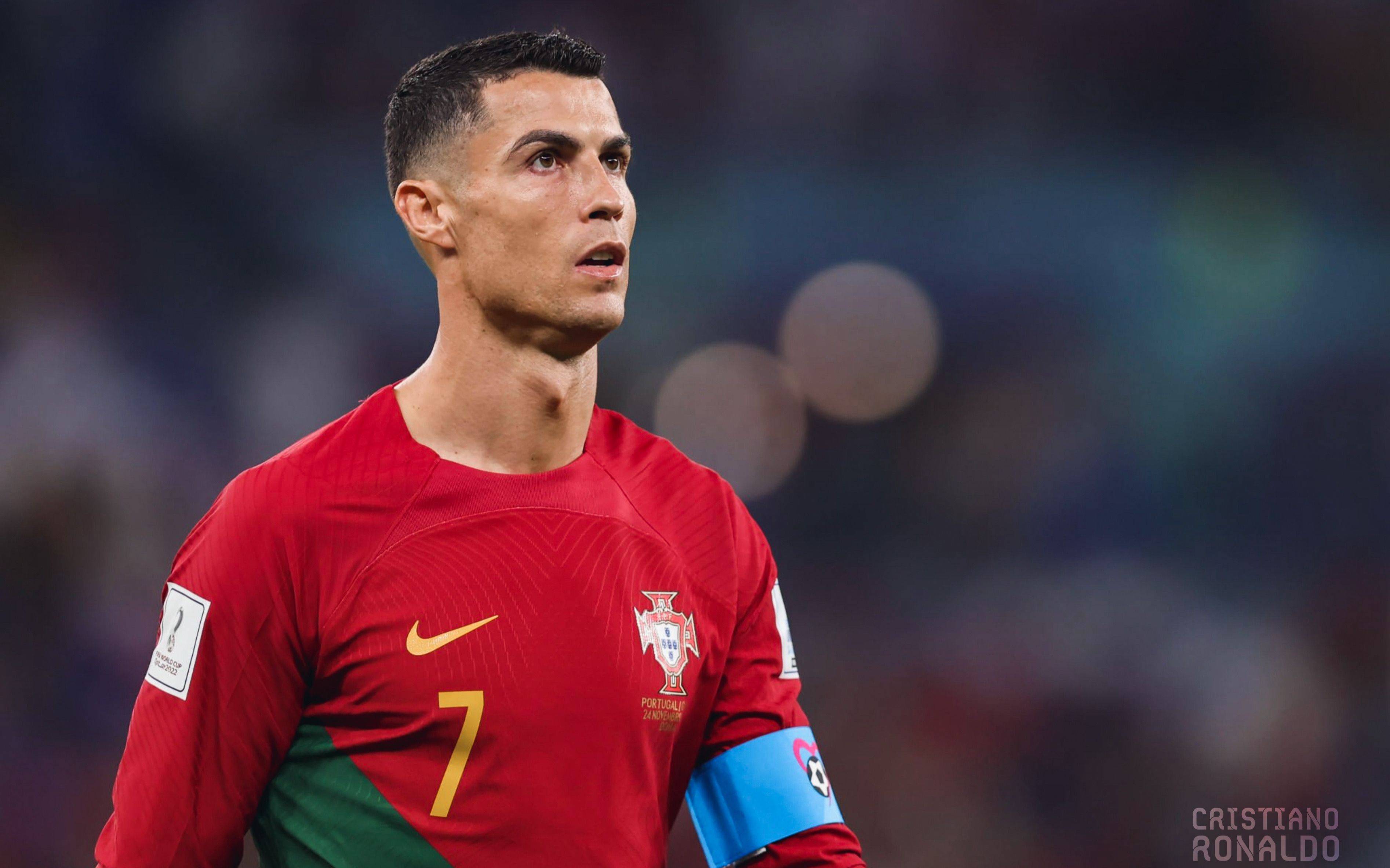 关于葡萄牙队征战如火如荼,金球员隐现的信息 关于葡萄牙队征战如火如荼,金球员隐现的信息