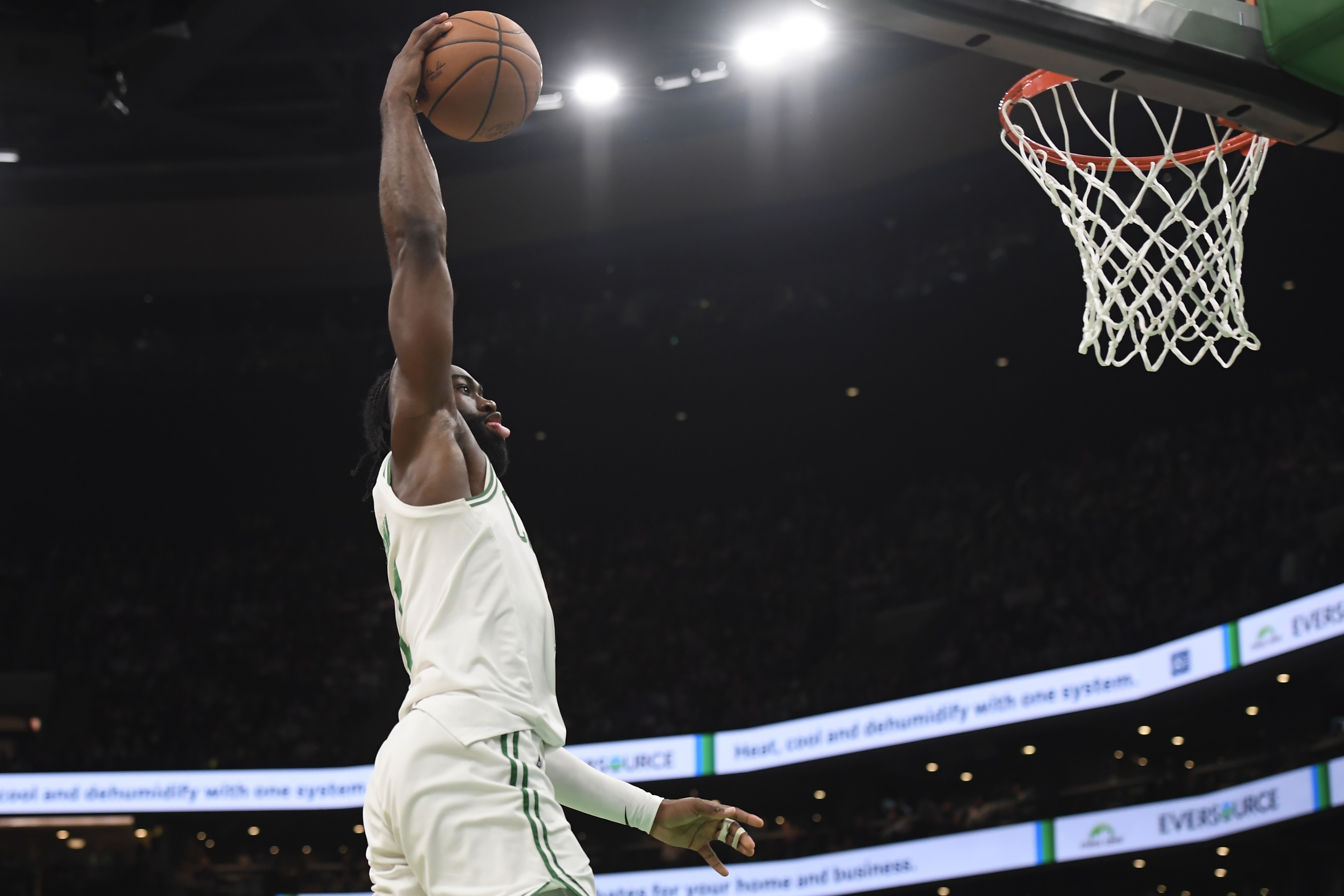 凯尔特人完胜热火，布伦森刷新纪录